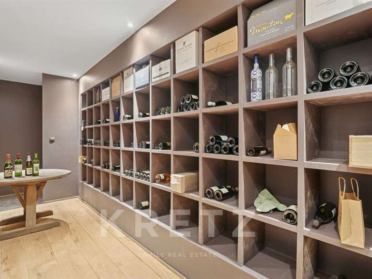 Maison Colombes - 4 chambres - 342m²