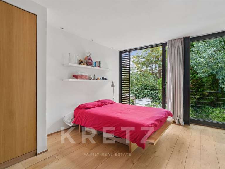 Maison Colombes - 4 chambres - 342m²