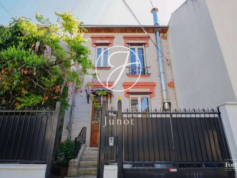 Maison Colombes - 3 chambres - 129m²