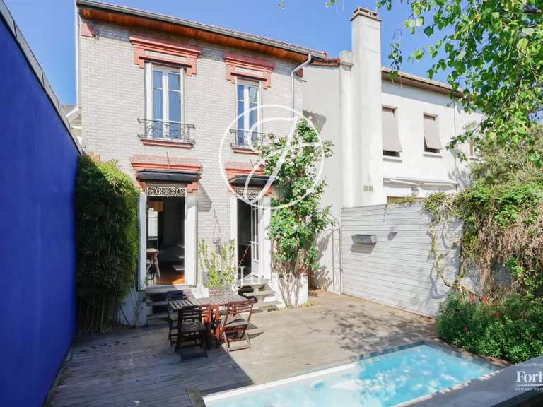 Maison Colombes - 3 chambres - 129m²
