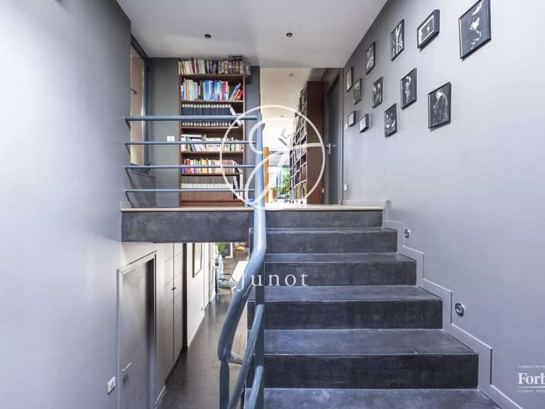 Maison Colombes - 4 chambres - 325m²