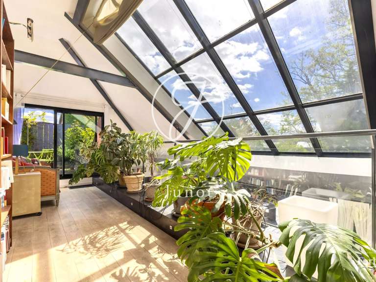 Maison Colombes - 4 chambres - 325m²