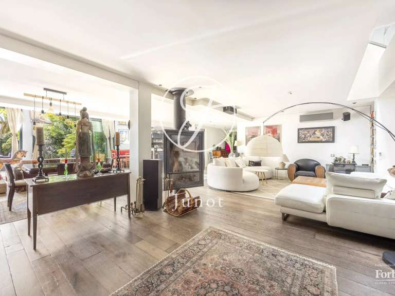 Maison Colombes - 4 chambres - 325m²