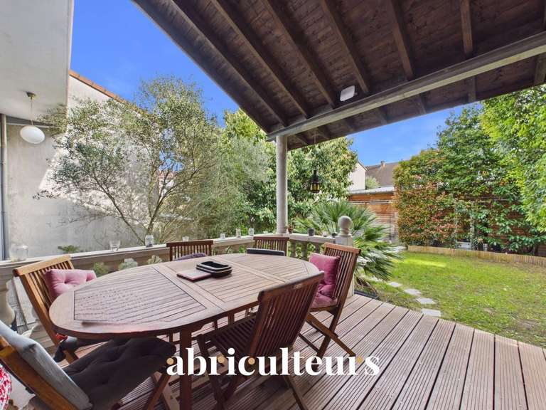 Maison Colombes - 5 chambres - 185m²