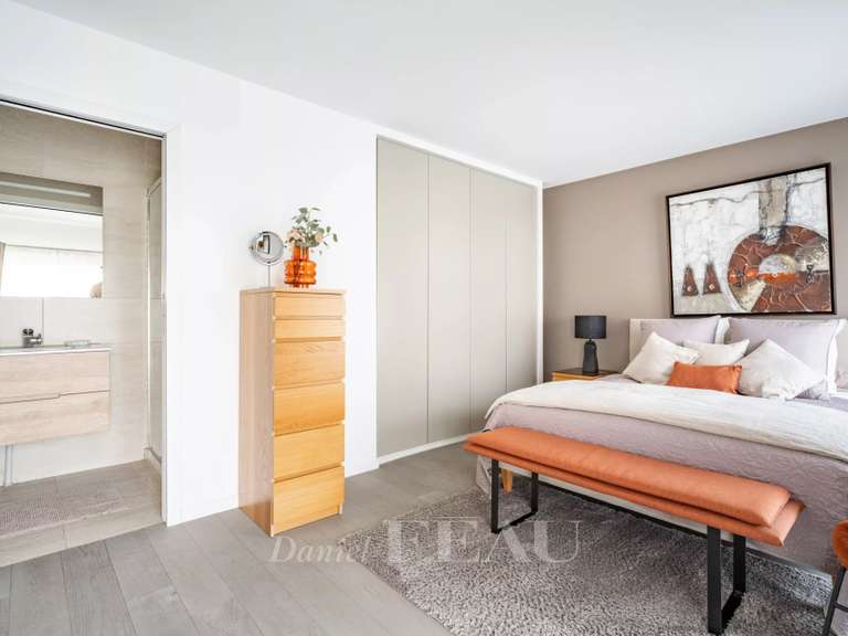 Maison Colombes - 4 chambres - 388m²