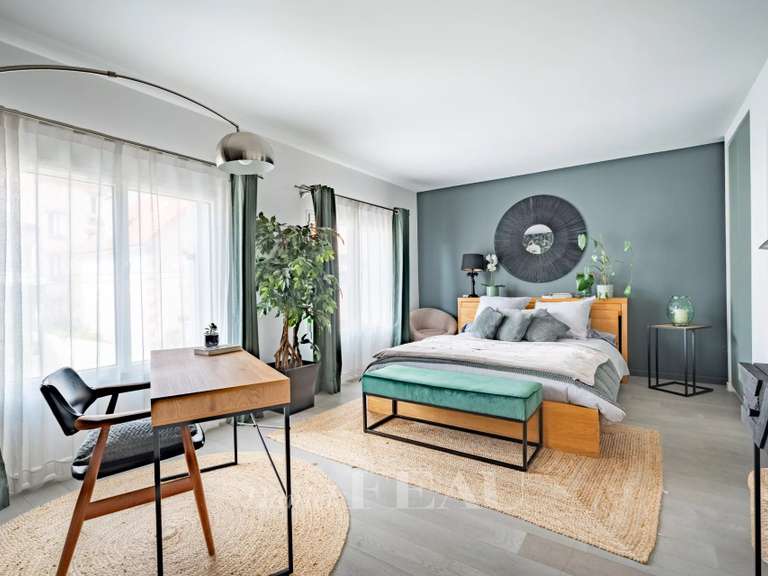 Maison Colombes - 4 chambres - 388m²
