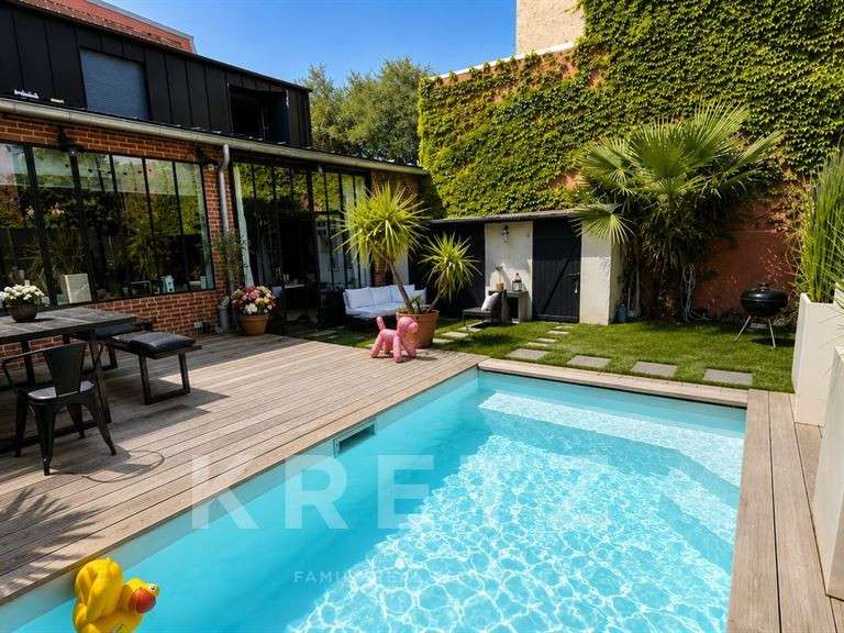Maison Colombes - 3 chambres - 143m²