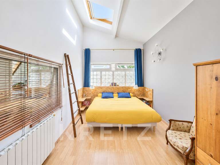Maison Colombes - 3 chambres - 135m²