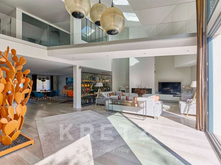 Maison Colombes - 5 chambres - 293m²