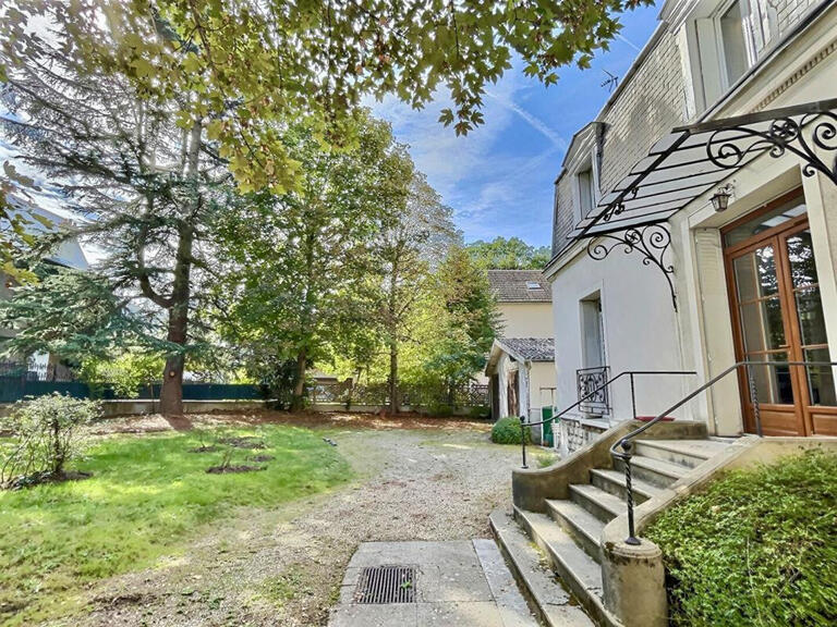 Vente Propriété Colombes - 5 chambres