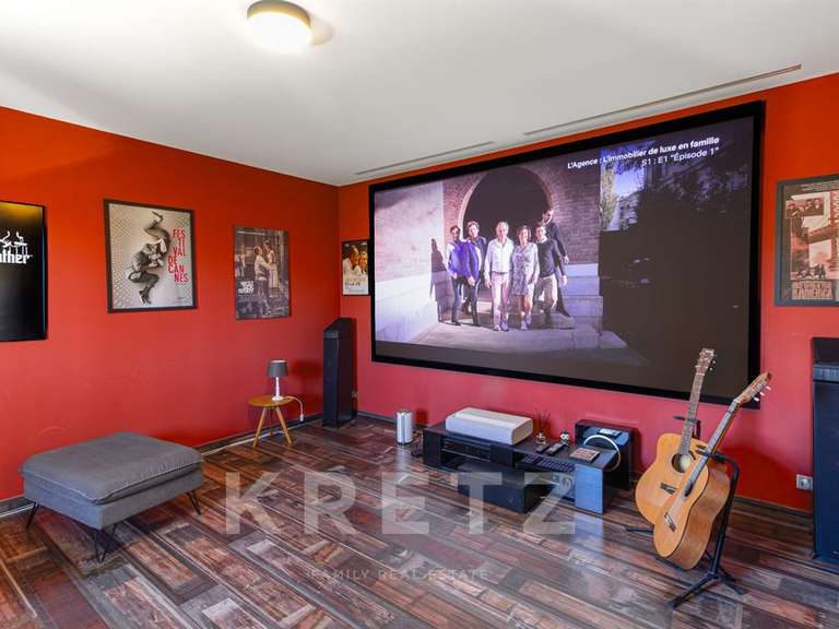 Maison Colonzelle - 7 chambres - 376m²