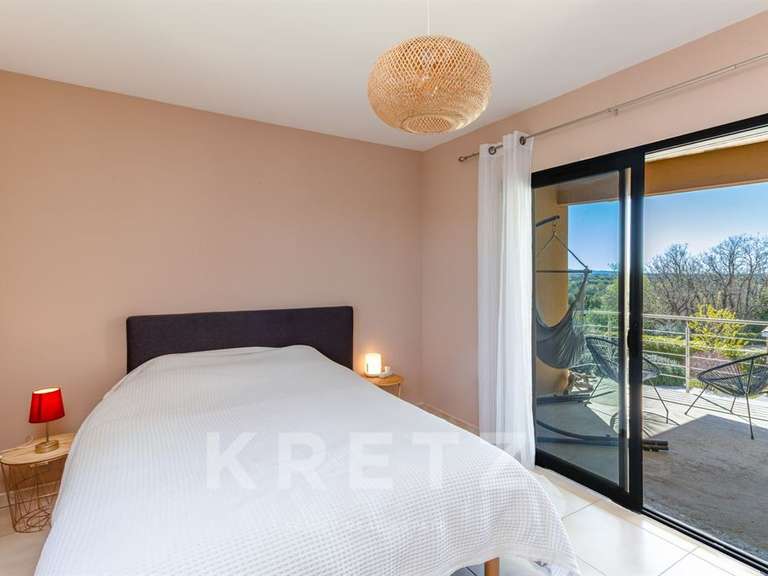 Maison Colonzelle - 7 chambres - 376m²