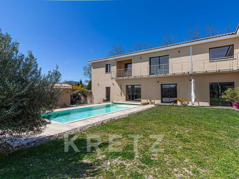 Maison Colonzelle - 7 chambres - 376m²