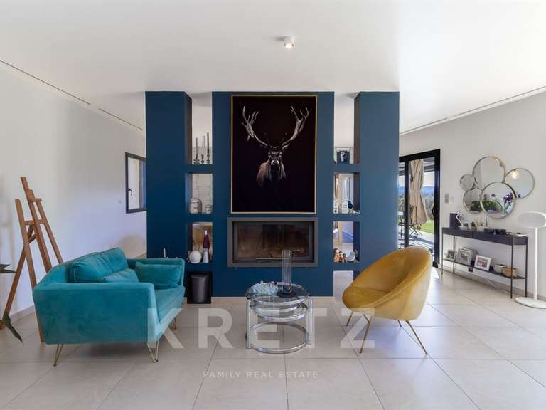 Maison Colonzelle - 7 chambres - 376m²