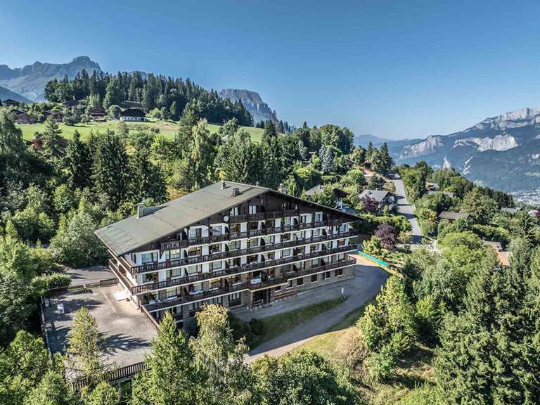Appartement Combloux - 1 chambre - 341m²