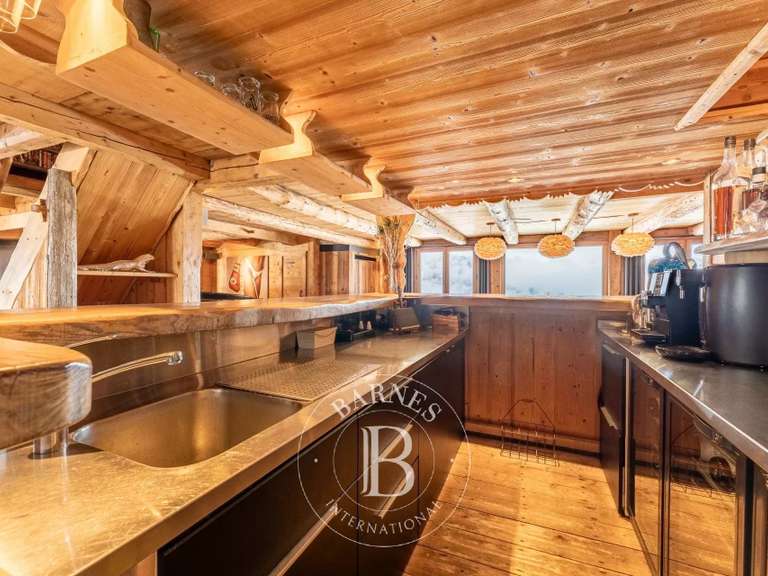 Chalet Combloux - 5 bedrooms - 340m²