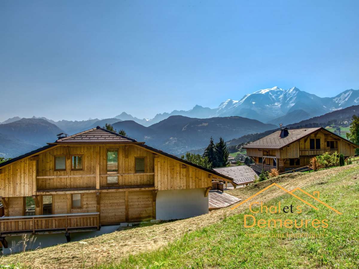 House Combloux