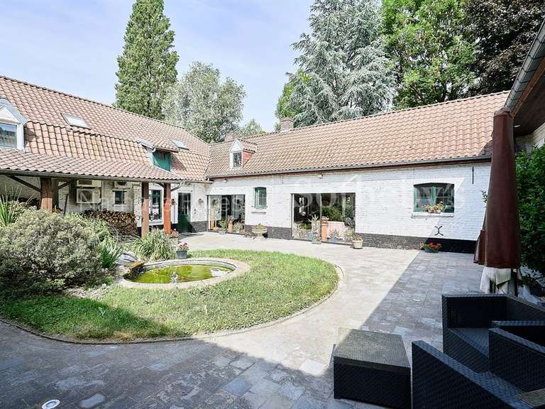 Maison Comines - 3 chambres - 579m²