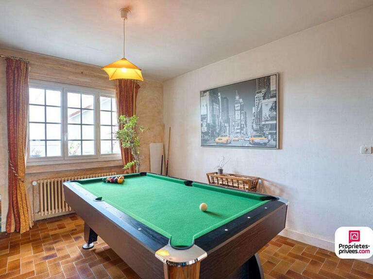 House Communay - 7 bedrooms
