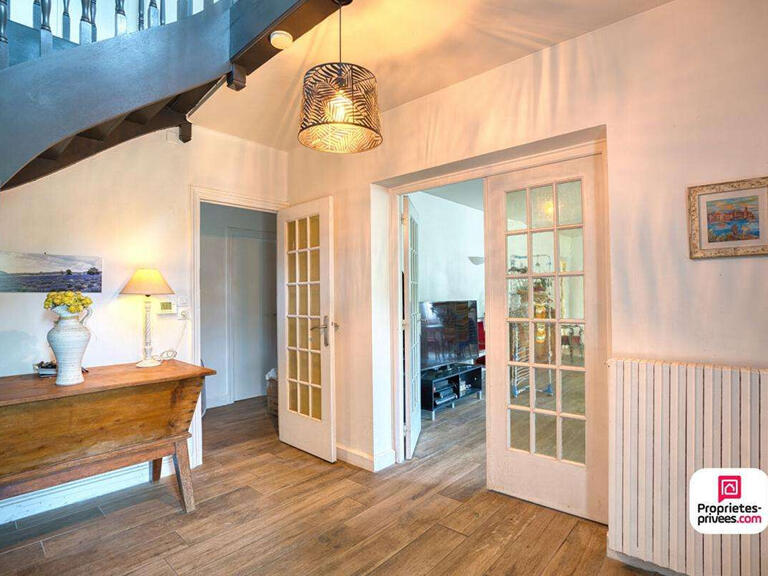 House Communay - 7 bedrooms