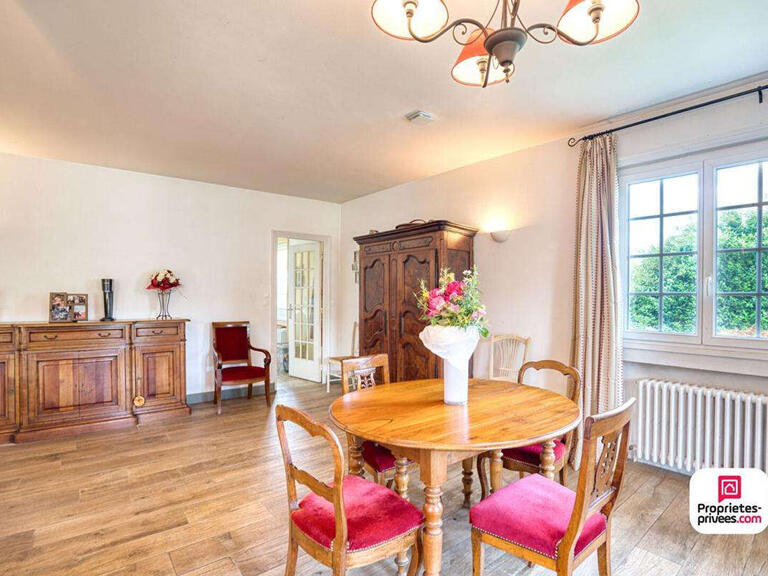 House Communay - 7 bedrooms