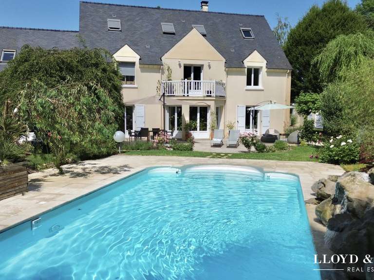 Maison Compiègne - 6 chambres - 300m²