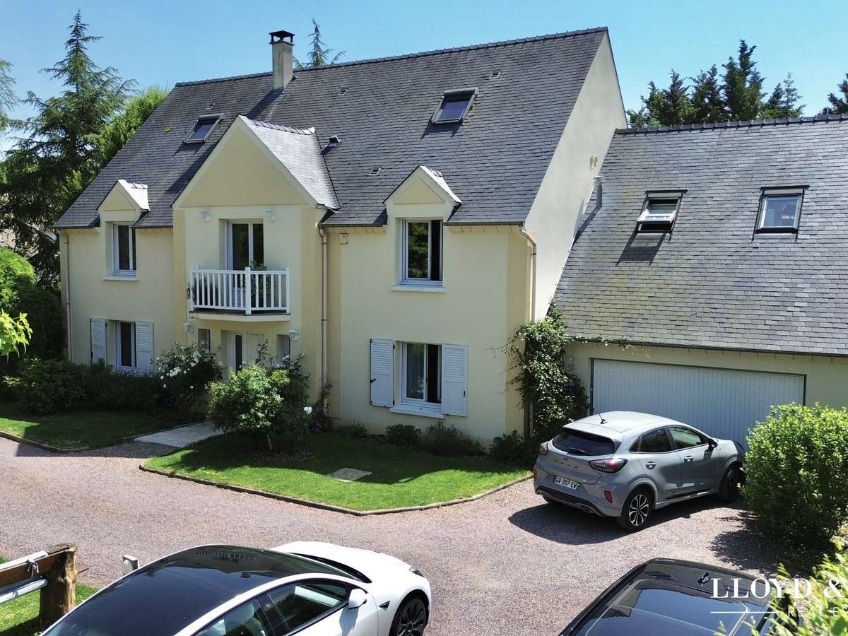Maison Compiègne