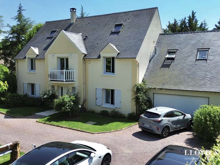 Maison Compiègne - 6 chambres - 300m²