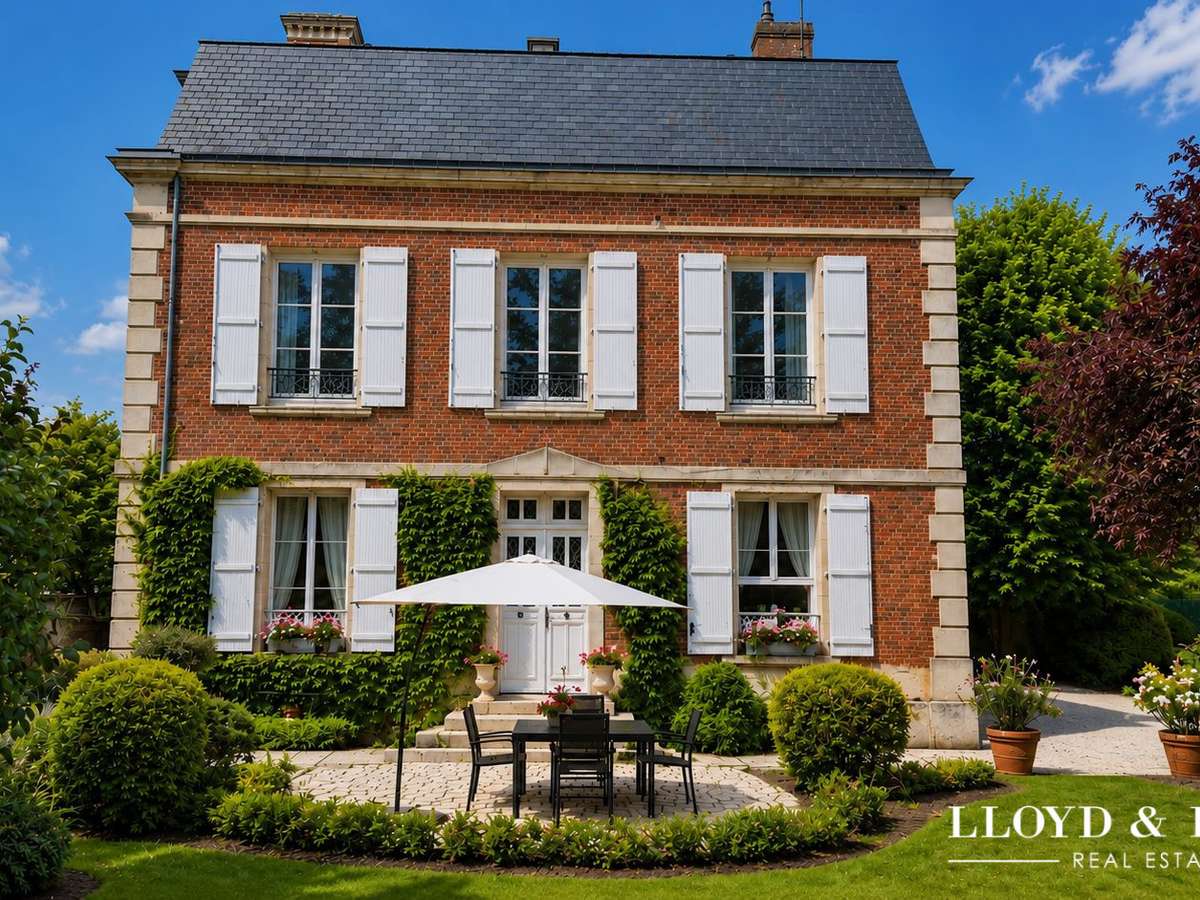 House Compiègne
