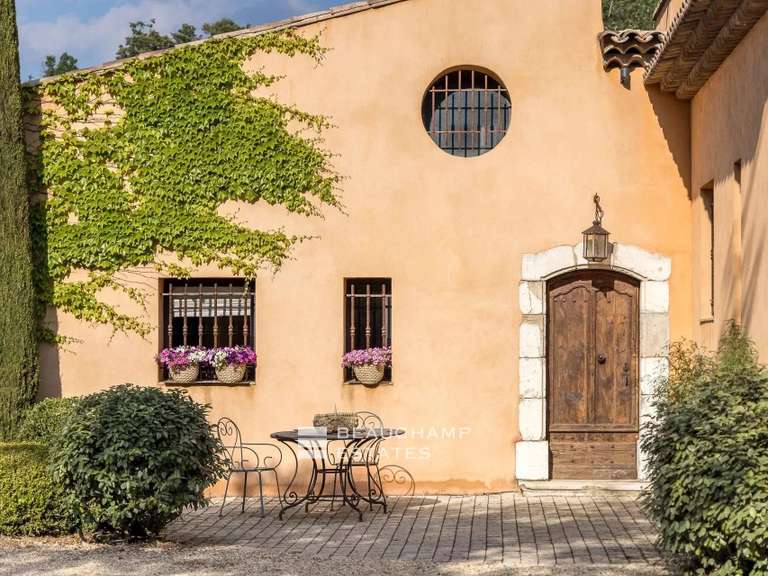 Villa Comps-sur-Artuby - 4 chambres - 189m²