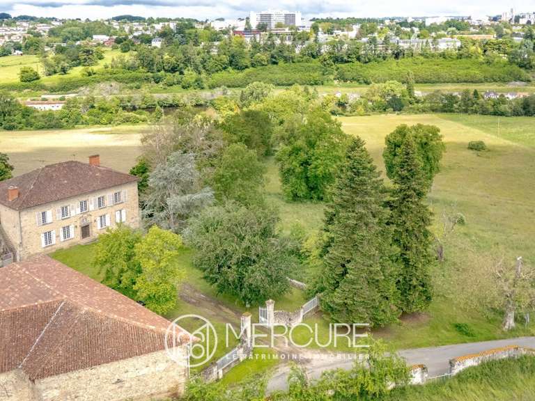 House Condat-sur-Vienne - 6 bedrooms - 465m²