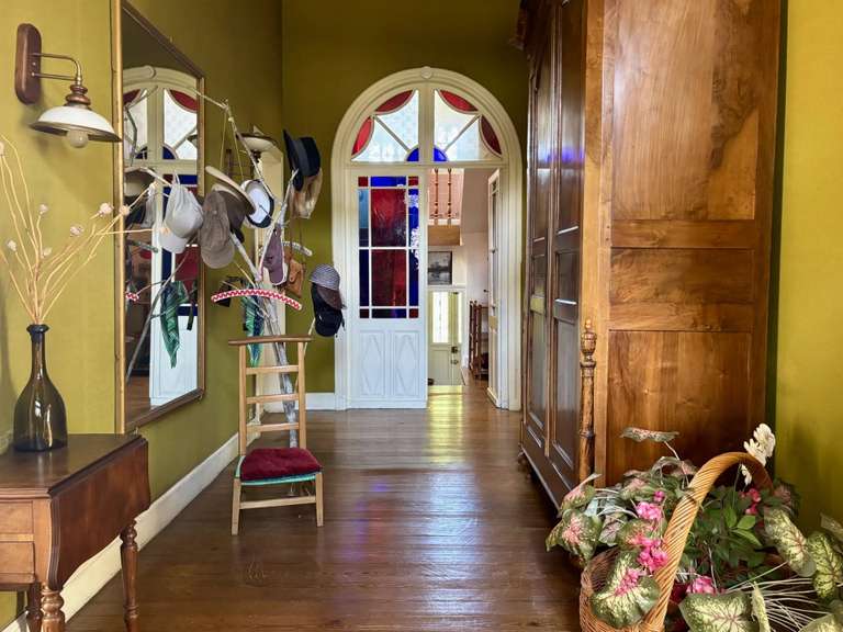 Maison Condom - 4 chambres - 222m²