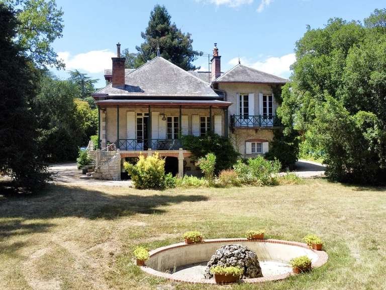 Maison Condom - 4 chambres - 222m²