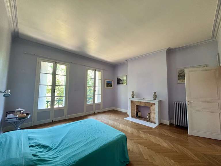 Maison Condom - 4 chambres - 222m²