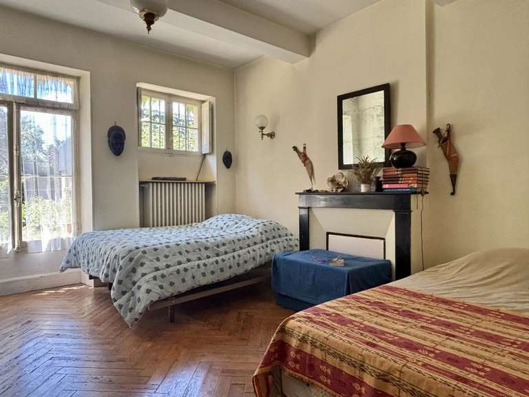 Maison Condom - 4 chambres - 222m²