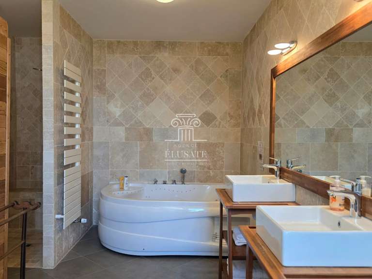 Maison Condom - 8 chambres - 523m²