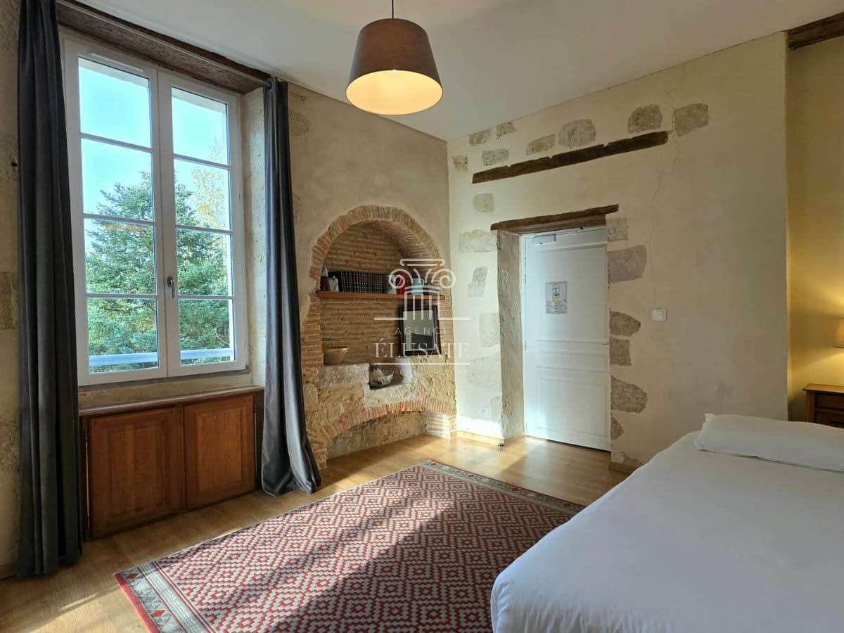 Maison Condom