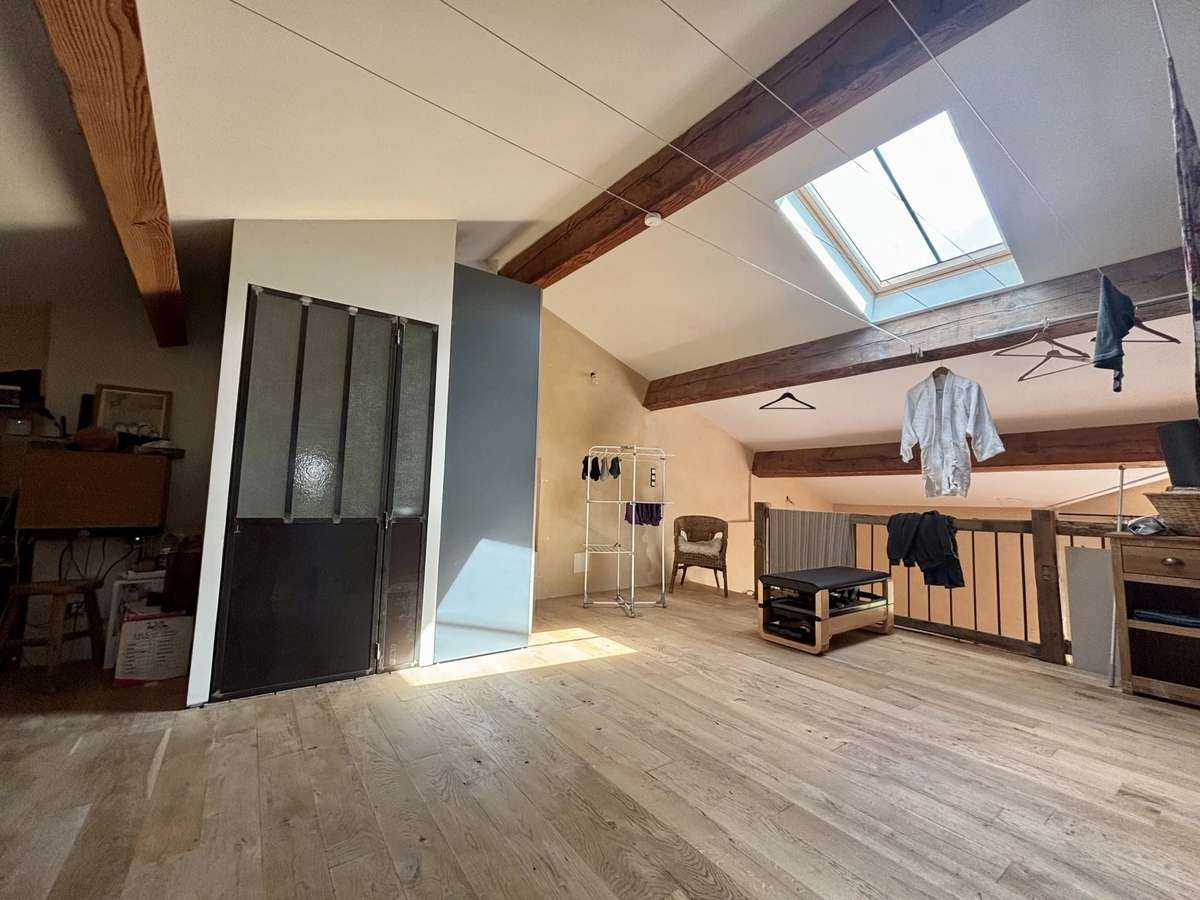 Maison Condom