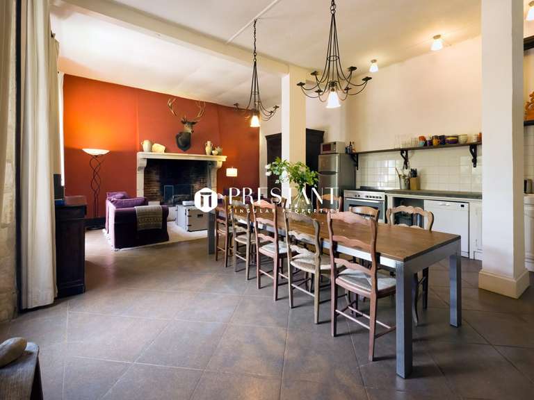 Property Confolens - 9 bedrooms - 540m²