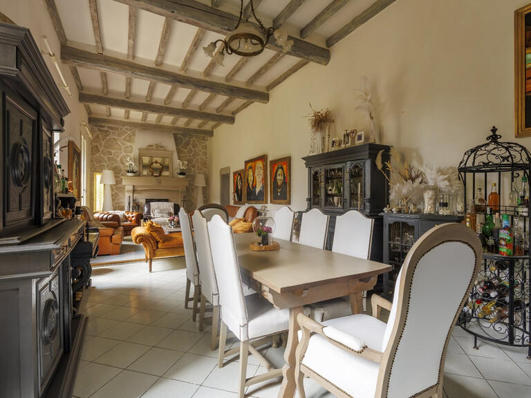 Maison Connaux - 408m²