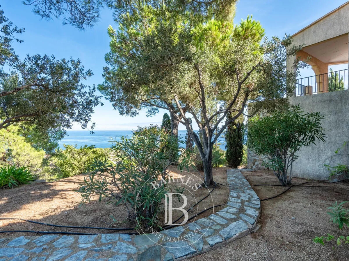 Villa Corbara