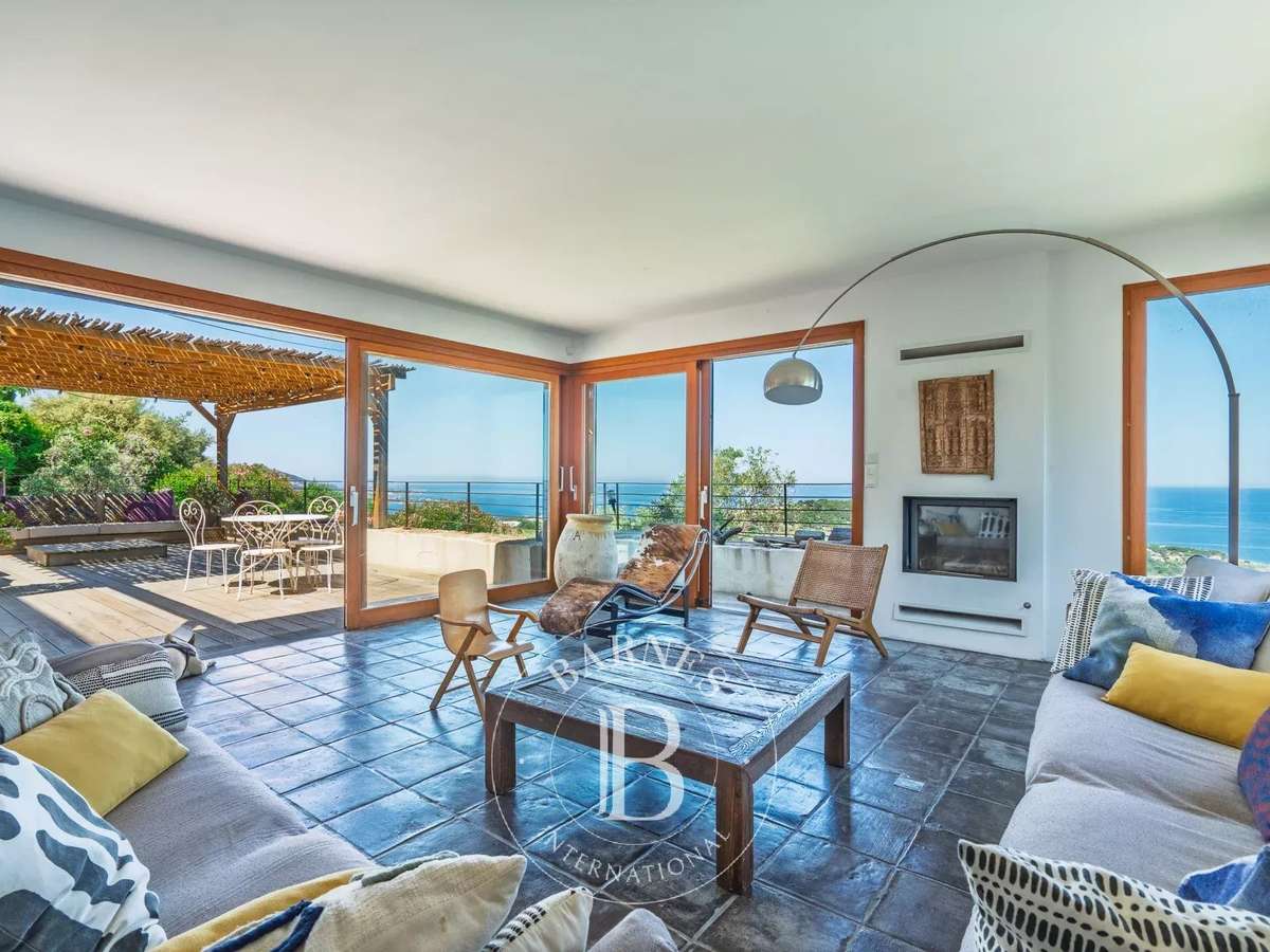 Villa Corbara