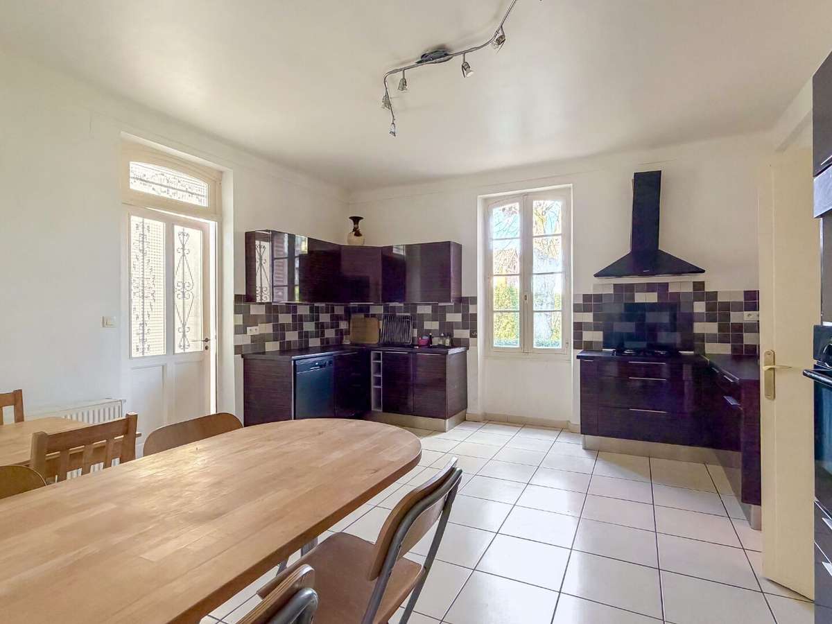 Maison Corbarieu