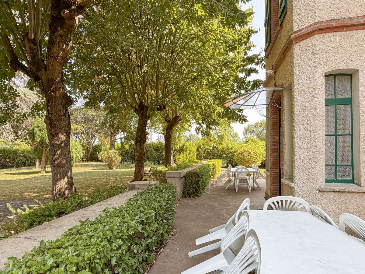 Maison Corbarieu
