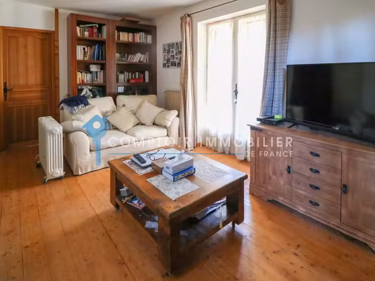 House Corconne - 8 bedrooms - 300m²