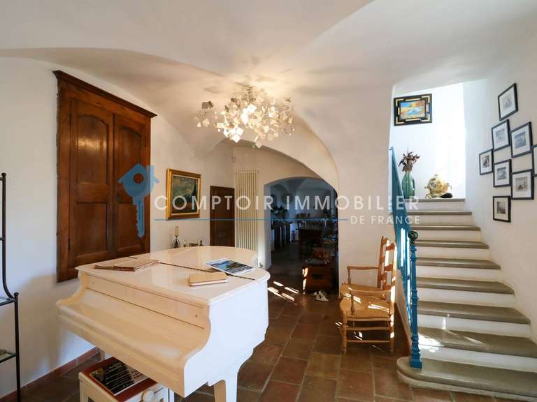 Maison Corconne - 5 chambres - 202m²