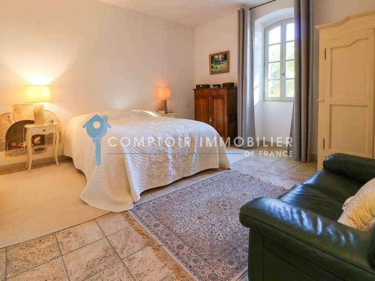 Maison Corconne - 5 chambres - 202m²