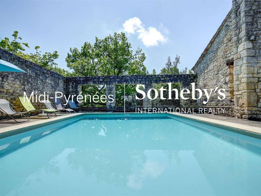 Castle Cordes-sur-Ciel