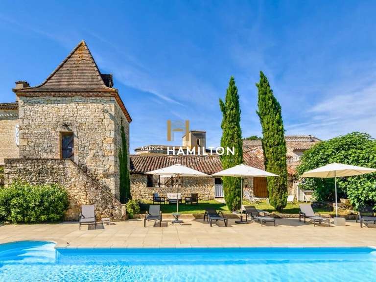 Maison Cordes-sur-Ciel - 16 chambres - 830m²