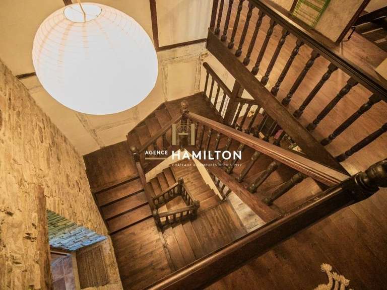 Maison Cordes-sur-Ciel - 5 chambres - 378m²